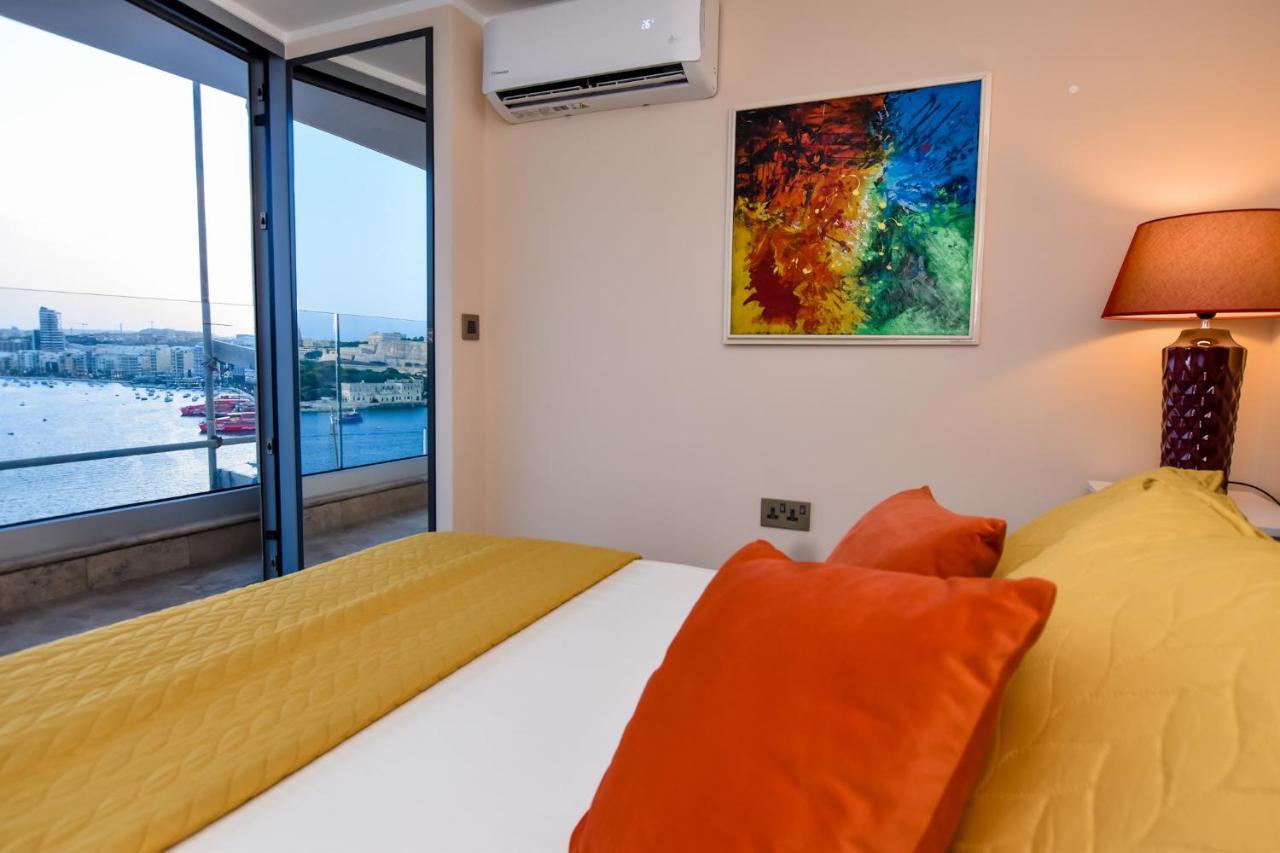 Unique Seafront Triplex Penthouse With Panoramic Bedroom & Rooftop Jacuzzi Overlooking Valletta Σλιέμα Εξωτερικό φωτογραφία