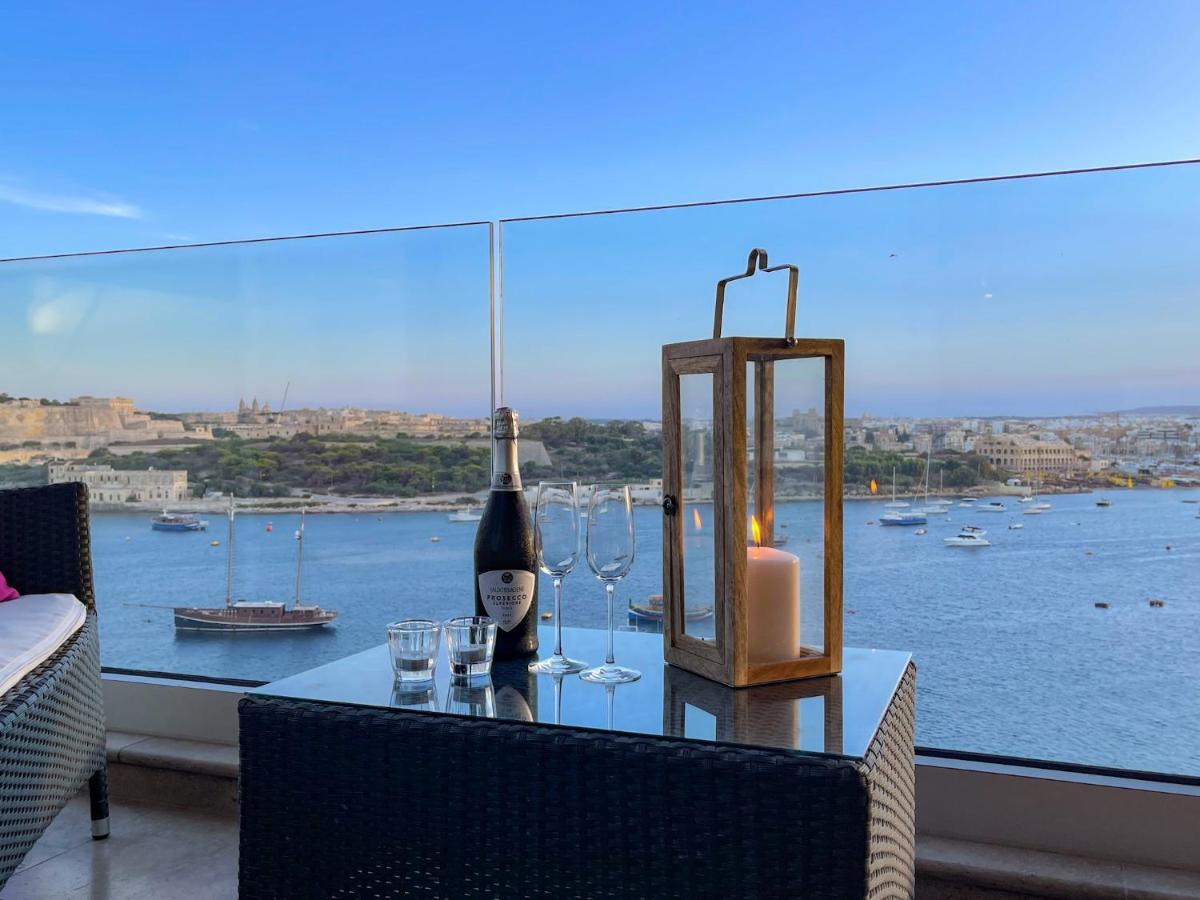 Unique Seafront Triplex Penthouse With Panoramic Bedroom & Rooftop Jacuzzi Overlooking Valletta Σλιέμα Εξωτερικό φωτογραφία