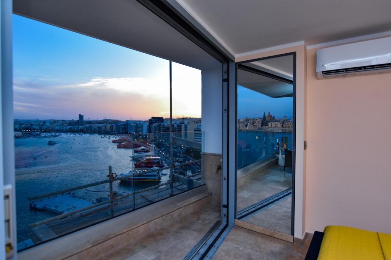 Unique Seafront Triplex Penthouse With Panoramic Bedroom & Rooftop Jacuzzi Overlooking Valletta Σλιέμα Εξωτερικό φωτογραφία