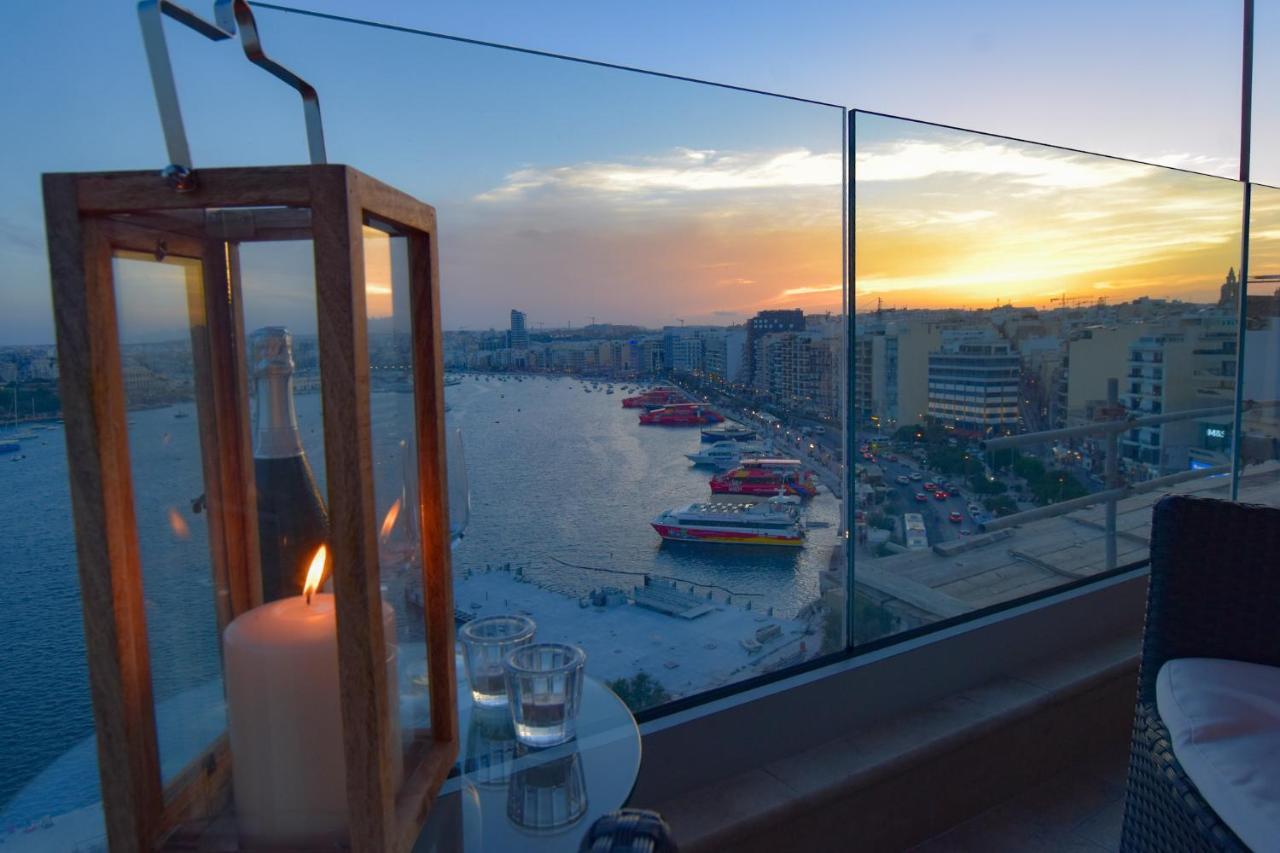 Unique Seafront Triplex Penthouse With Panoramic Bedroom & Rooftop Jacuzzi Overlooking Valletta Σλιέμα Εξωτερικό φωτογραφία